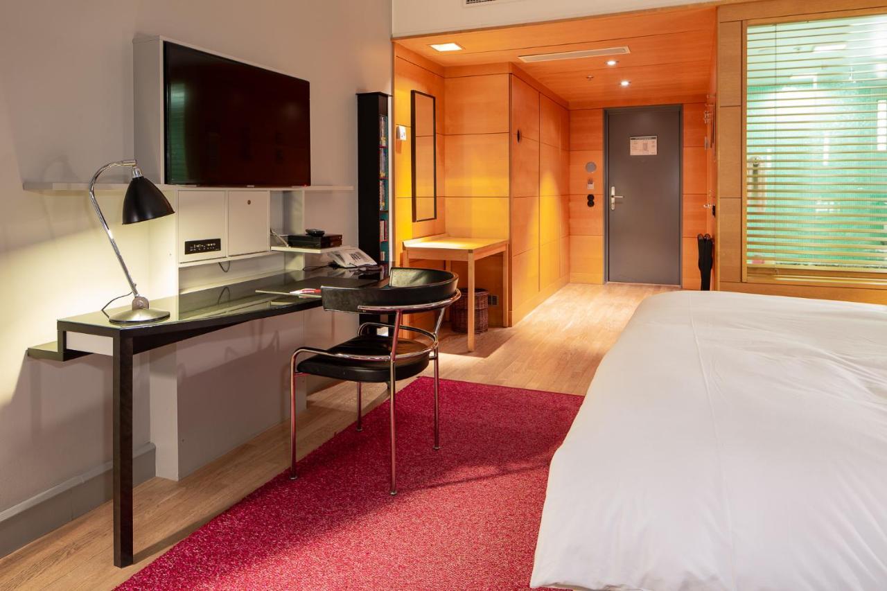 Rival Hotel 4*