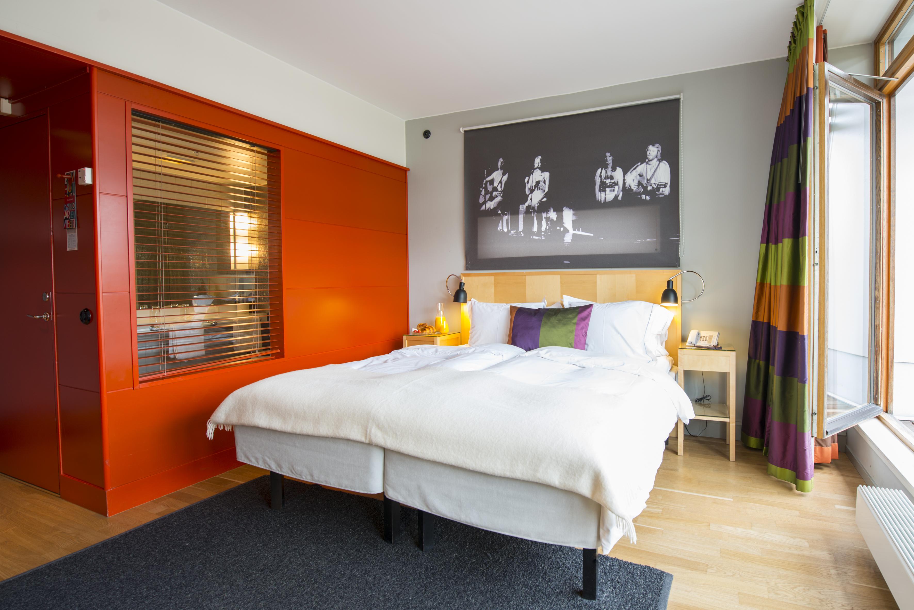 Rival Hotel